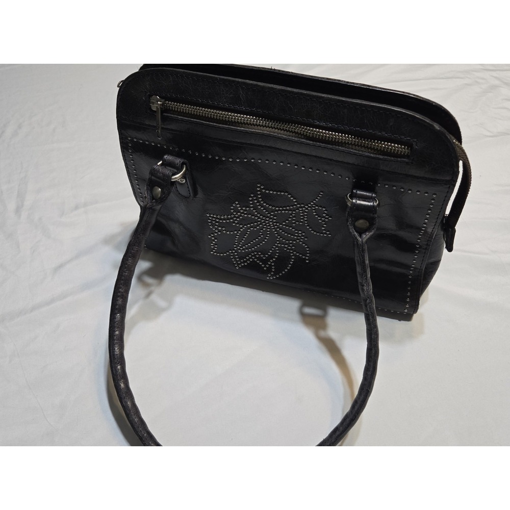 Patricia Nash Studded Distressed Glaze Calvi Satchel Black Leather Lined Zip Up